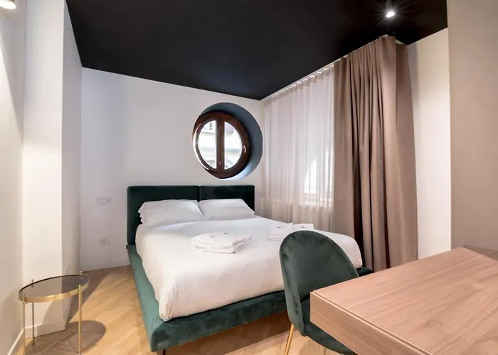 Brera Premium Apartment near Duomo Wifi